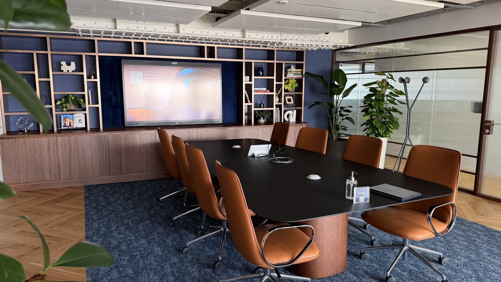 Projet AV Qube R&T — nouveau siège parisien par CANTIC